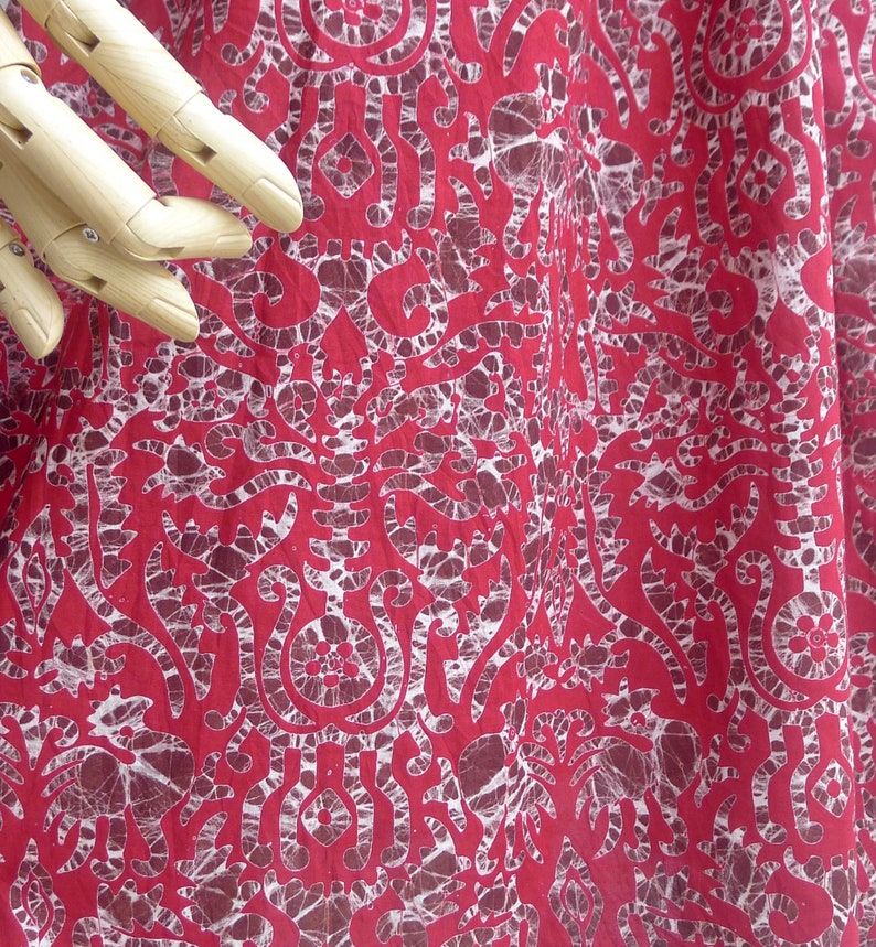 Vintage '80s Deep Red Novelty Batik Print Cotton Dress XS image 4