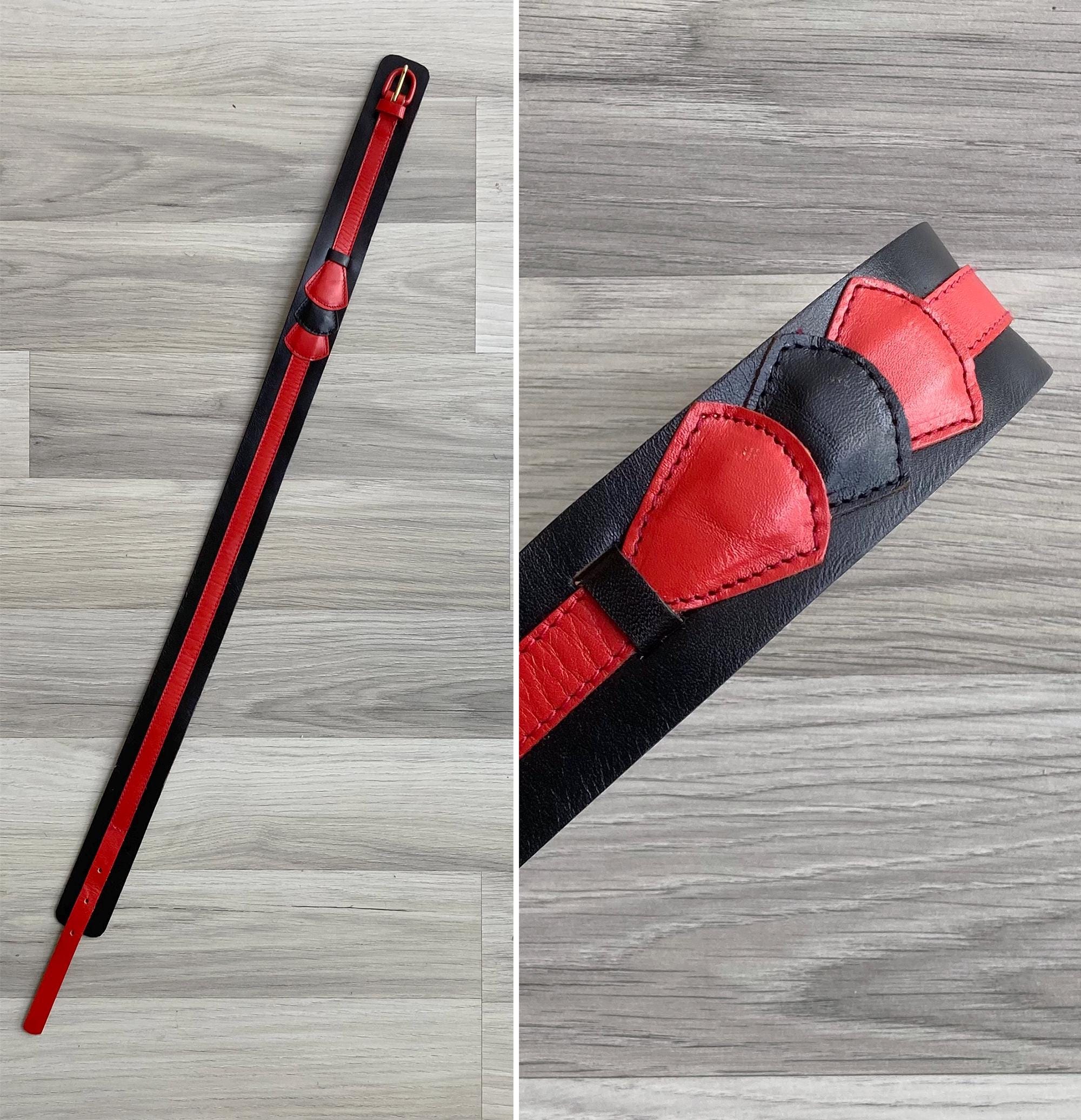 1980s Repoussage Leather Design in Black Red Cinching Belt Size Small Vintage 80s Waist Cincher, Retro Black & Red Arrow Leather  main image 2