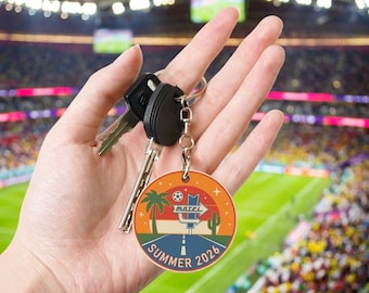 Retro Retro Cottage Road Trip Schlüsselanhänger, Sommer Fußball Souvenir, Runder Metall Taschenanhänger