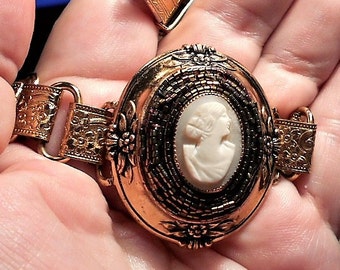 セール ブックチェーン カメオ ブレスレット ヴィンテージ シェル