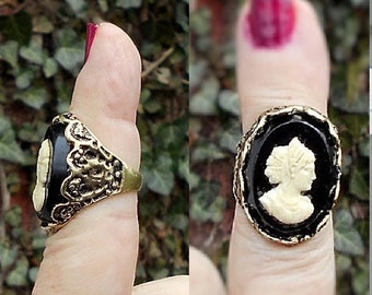 SALE Black White Cameo RING, Vintage Gold Tone Ring, Size 6, White Celluloid Cameo on Black Glass Wearing Crown with Lots of  Jewelry