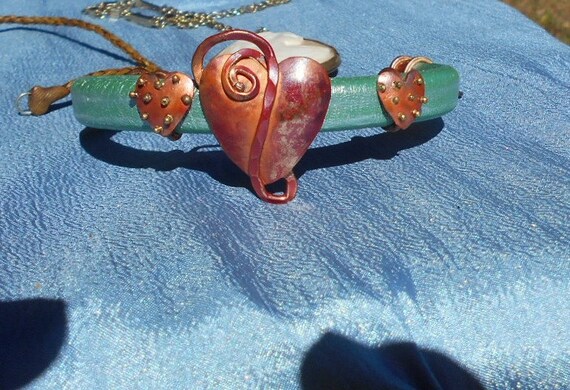 SALE Copper Heart Bracelet  Vintage Scrolled Hear… - image 2
