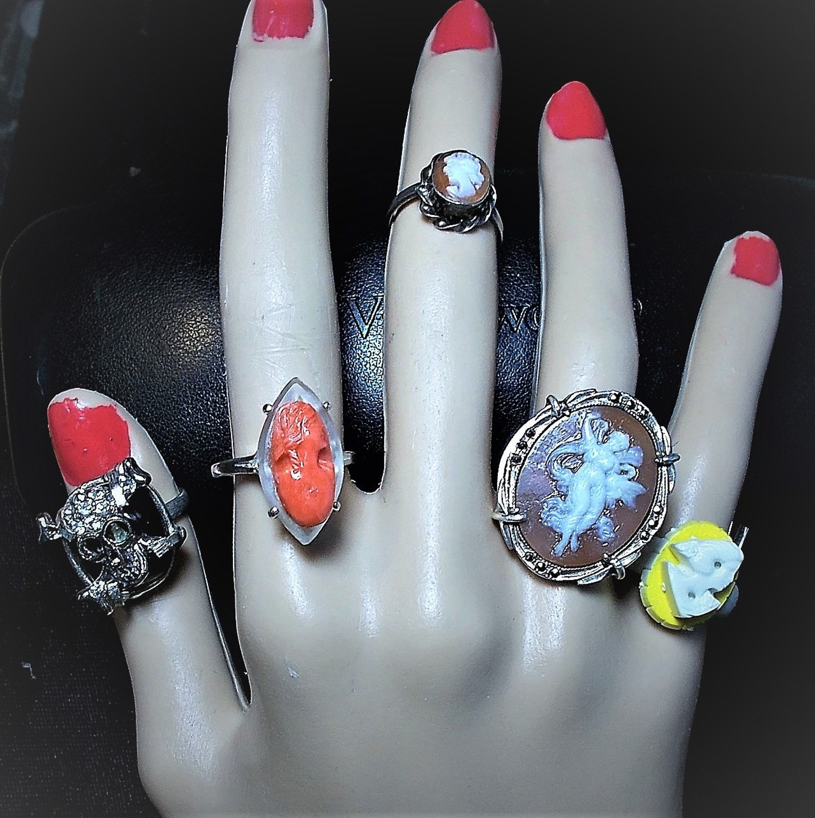 1 1950 Cameo Cracker Jack Ring Snap Together Plastic Ring Etsy