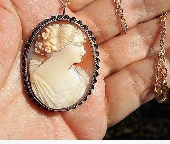 SALE Antique 10K Gold Cameo Marked Beautiful Hand… - image 1