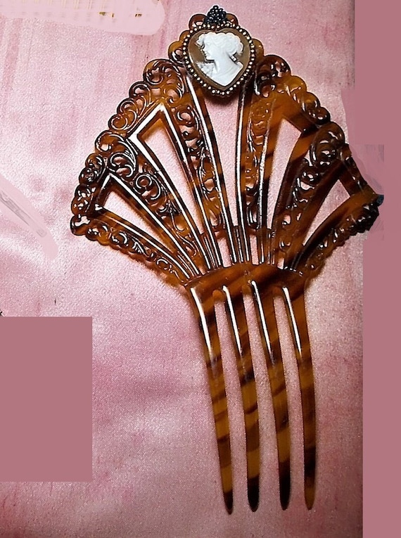 Vintage Celluloid Hair Comb w/ Topaz Rhinestones 1940 Victorian Cameo Hair Comb Antique Rhinestone Mahogany  main image 4