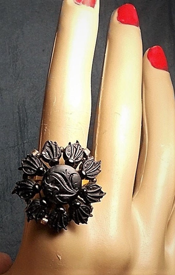 SALE Victorian Hand Carved Black Jet Glass Ring 15