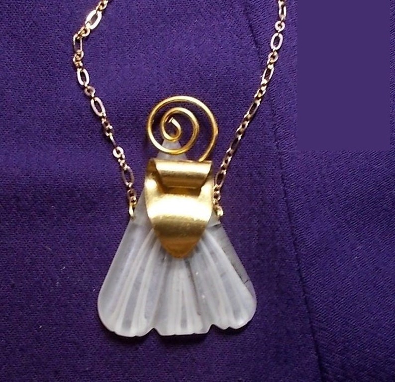 Faux Camphor Glass Lavalier Necklace Gold Brass Art Deco Accents On 20 Fine Gold Plated Chain Rare Only 69.90 Impersonating Rock Crystal