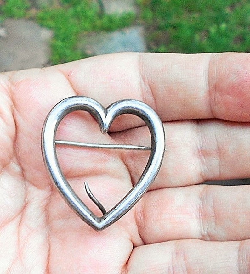 SALE CHATELAINE Heart Victorian Sterling Patina Heart Brooch Antique Heart w Curlicue Loop for Hanging Chains 1 14 x 1 14 Brooch.