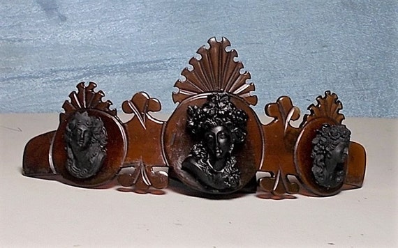 Sale 1880 Victorian 3 Black Cameos Hair Comb HING… - image 7