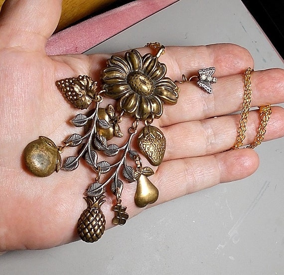 1930 Brass Repousse Flowers w/ 11 Dangles on Chat… - image 1