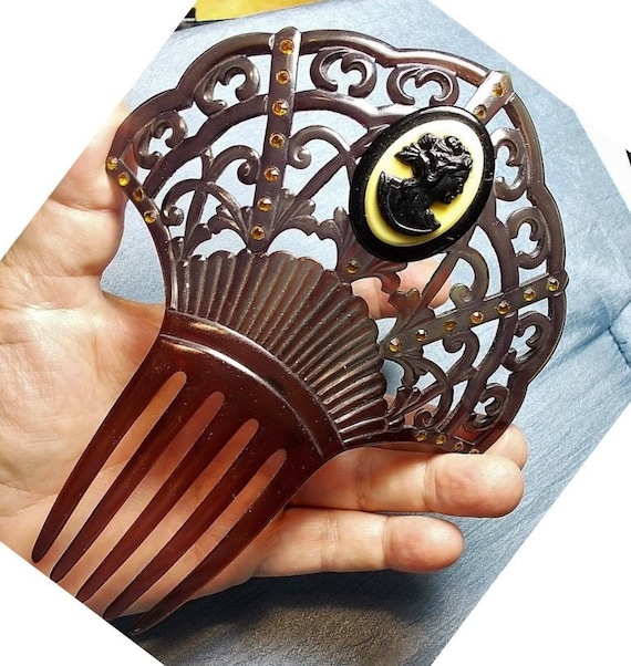 Buy 1940 Victorian Cameo Hair Comb Antique Rhinestone  display picture 2