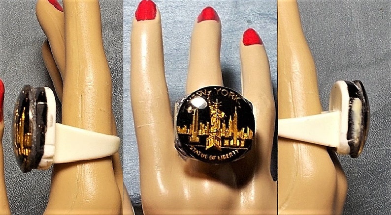 /& Unique Chunky Size 9 Great Gift Only 99.90 1 Lucite 1950s New York Ring 3D Gilded Statue of Liberty Reminisce Ellis Island Ring Funky
