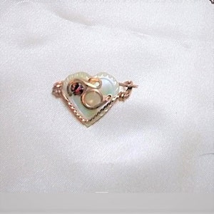 SALE Gorgeous Victorian Mother Of Pearl Heart Gold Filled Wire Hand Worked Sweetheart LOVE Brooch w/ Red Rhinestone Flower . Only79.90 image 2