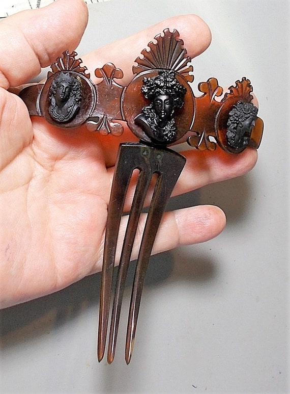 Sale 1880 Victorian 3 Black Cameos Hair Comb HING… - image 4