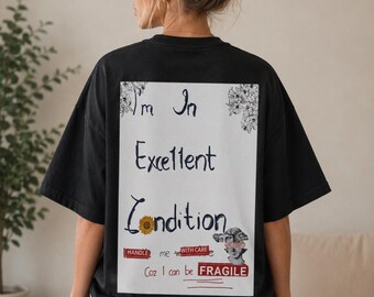 T-shirt con scritta grafica / Citazione "Sono in ottime condizioni" / Maglietta con stampa oversize sul retro