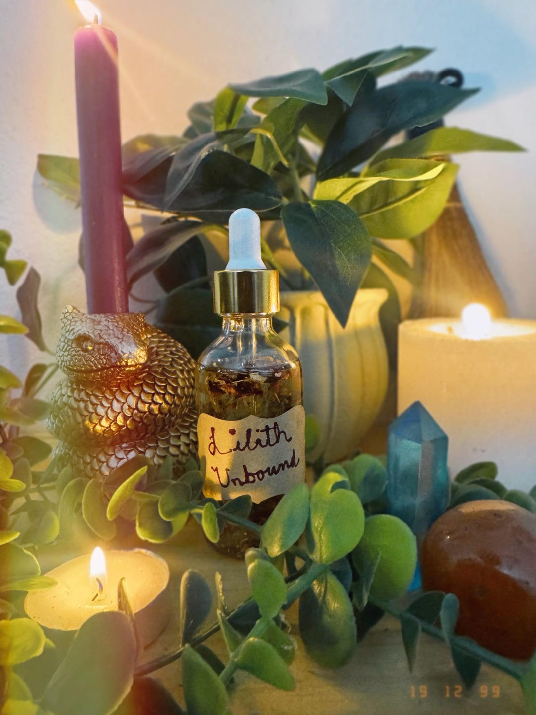 Lilith Ritual Oil - Dark Feminine Energy, Shadow Work - Etsy