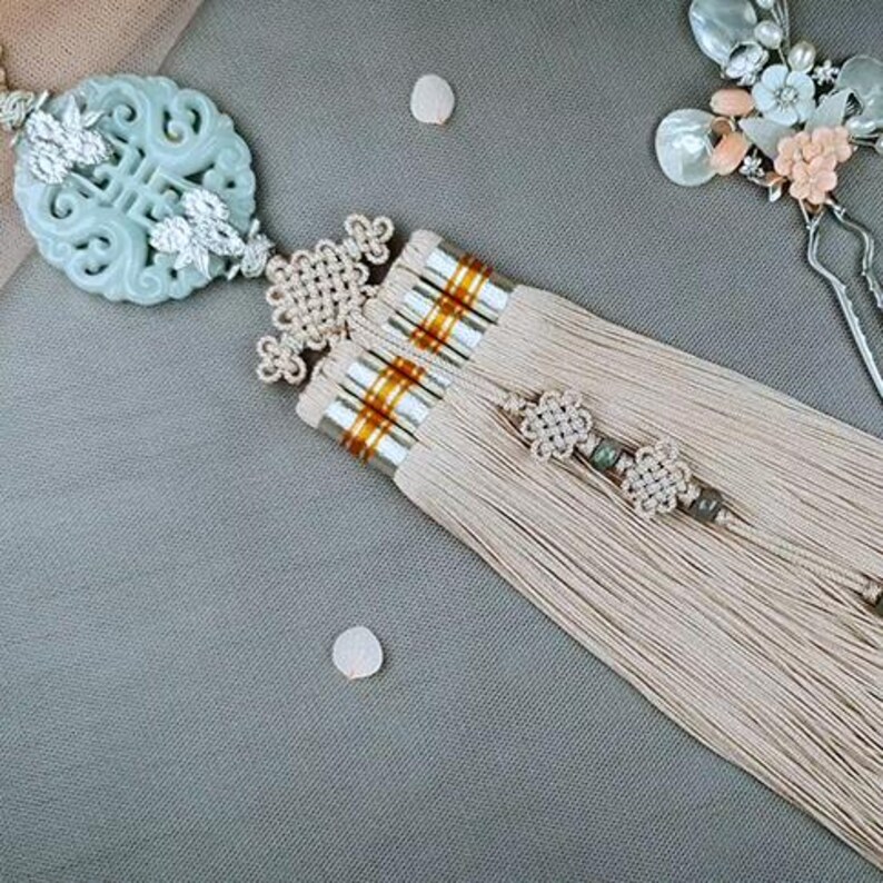 Korean Traditional Norigae, Handmade Jewelry Brooch for Clothing ...