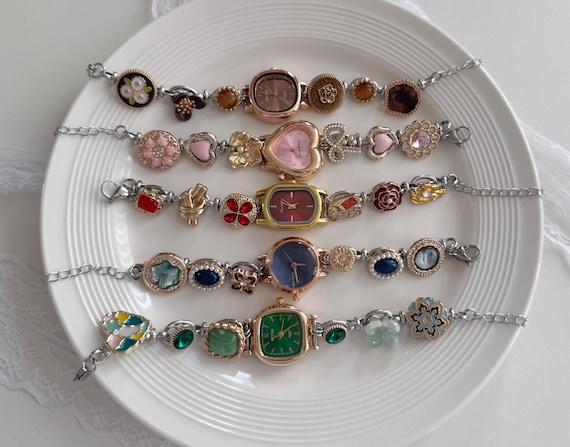 Y2K Charm Watch Bracelet,Heart & Flower Watch Jewelry,Cute Retro Timepiece Bracelet,Y2k Charms Bracelet,Aesthetic Wrist Accessory,Girly Gift
