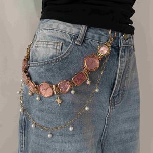 Rosa urtavla i jeanskedja, pärlhängande byxdekorationskedja, Y2K roséguldklocka i midjebälte, handgjord alt punk-jeansbyxaccessoar