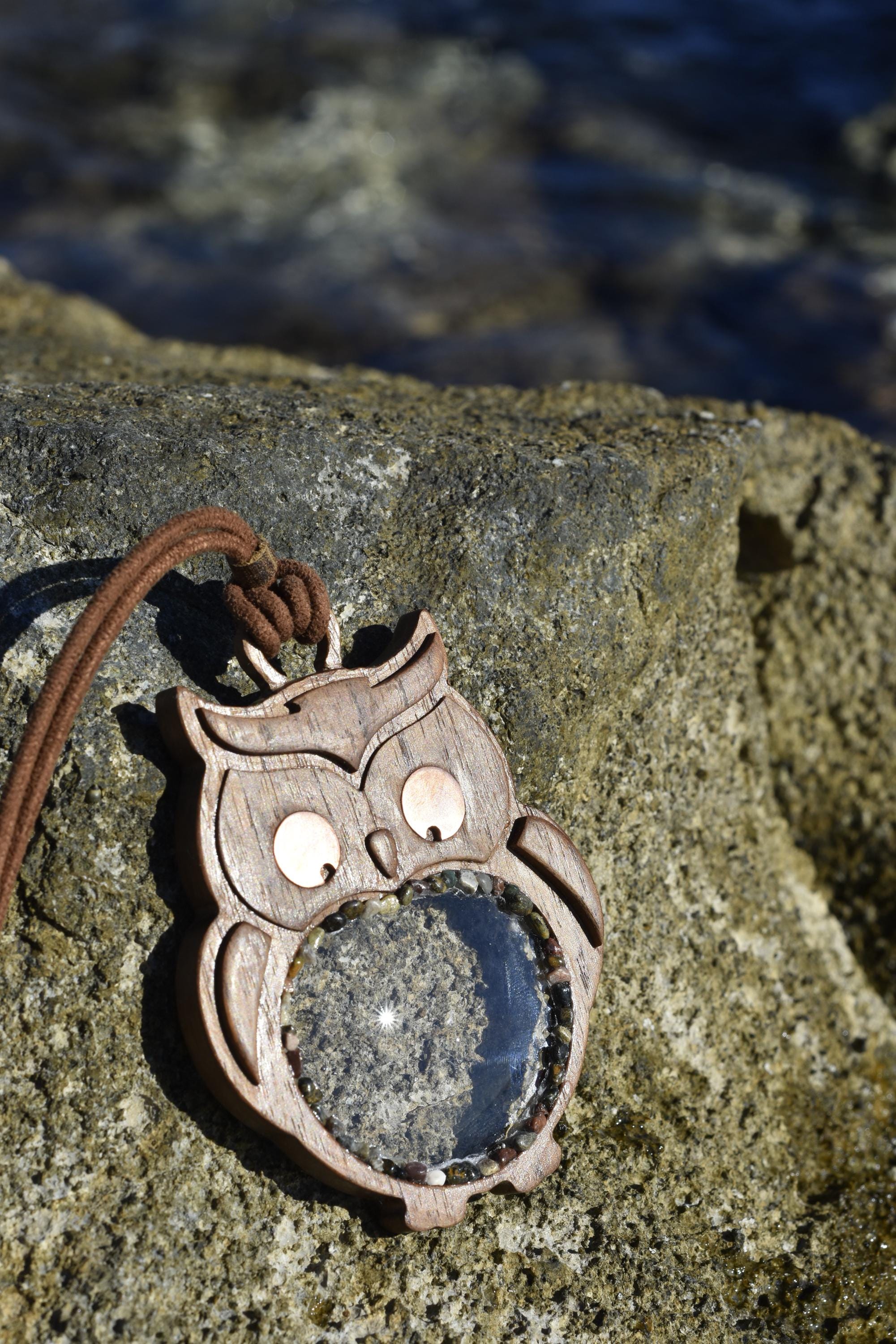Is your necklace a magnifying glass or an owl-themed accessory? For you, a combination of padauk woo