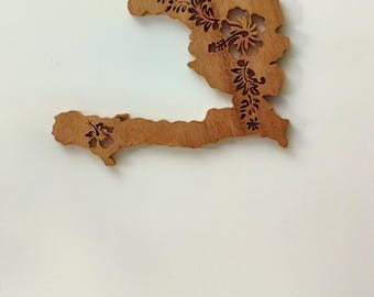 carte murale de Haïti en bois