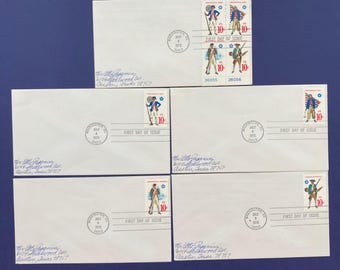 Celebrate our countries 250th anniversary with 1975 USPS Bicentennial Continental Uniform Stamps