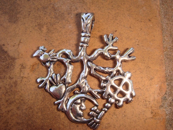 Cimaruta Witches Charm Pendant - 92.5 Sterling Silver (Stregha,  Stregheria)