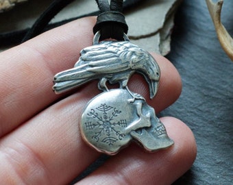 Veldismagn Necklace Amulet - Huginn or Muninn - Skull - Odins Ravens - Viking Jewelry - Viking Art - Norse Mythology - Heathen