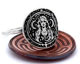 Hecate Greek Goddess Sterling Silver Disc Round Ring - Gift for Witch Woman - Sister Coven