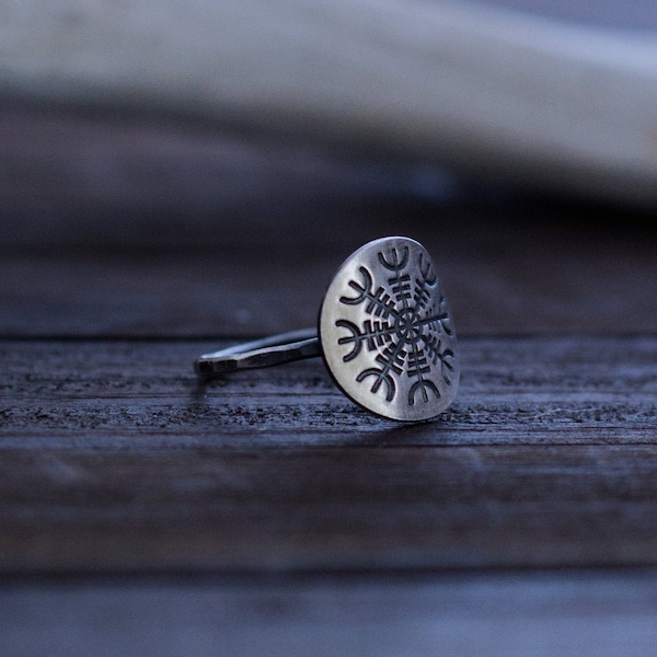 Helm of Awe Ring - Icelandic Viking Jewelry - For Women - Ægishjálmur - Norse - Aegishjalmur - Helm of Terror - Rune Jewelry - Pagan