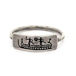 Longship Norse Ring - Bronze Age Boat - Rock Carving in Tanum Sweden - Nordic - Viking Jewelry - Gift for Norse Pagan Women
