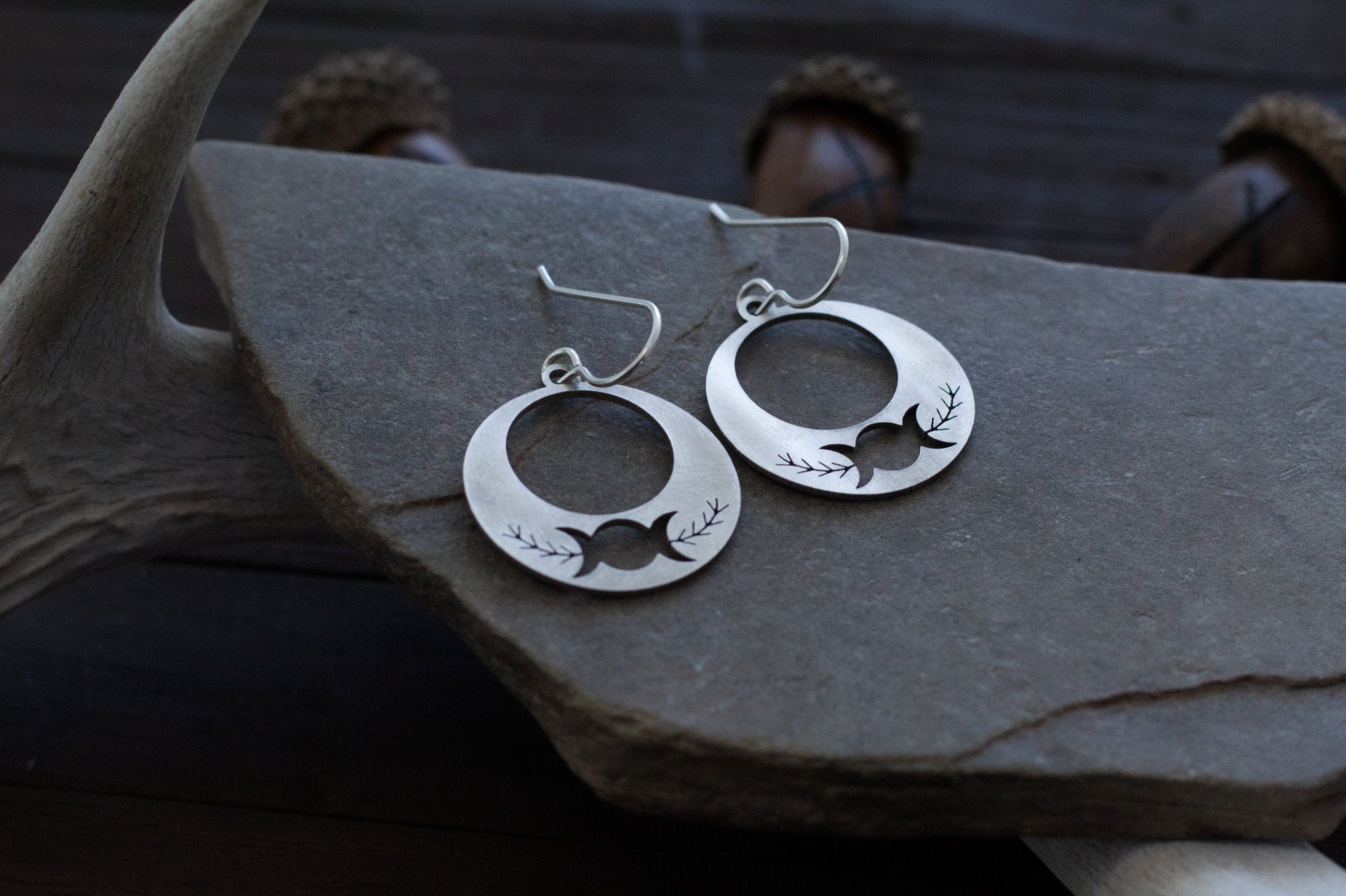 Orecchini Pendenti In Argento Sterling 925 Tripla Dea Luna - Simbolo Wicca Fanciulla Madre Vecchia - Gioielli Spirituali Con Ganci A Filo