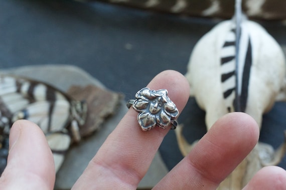 Silver Flower Fairy Ring - Pagan Spring Holiday Floralia - Witchcraft Jewelry - Wiccan