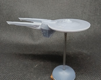 Star Trek Federation Menahga-class Cruiser
