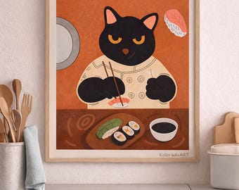 Puede incluir: Impresión artística enmarcada que muestra a un gato negro chef preparando sushi. La palabra "SUSHI" está encima del gato. El gato lleva una chaqueta de chef y usa palillos. Rollos de sushi, nigiri y un cuenco de salsa están sobre la mesa.