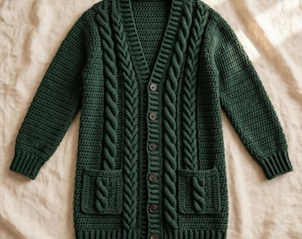 Häkelanleitung für eine Zopfmuster-Strickjacke (PDF) – Lange Strickjacke in den Größen XS-3XL, Gemütliche Häkelpullover-Anleitung für Damen mit Taschen, Digitaler Download