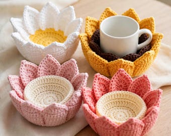 Häkelanleitung für Blumenuntersetzer | Faltbare Pop-Up-Blumenuntersetzer (PDF), 4er-Set (Gänseblümchen, Sonnenblume, Rose, Tulpe), Tassenuntersetzer-Anleitung, Download