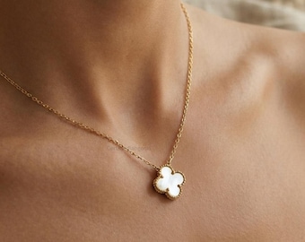 Elegant Mother of Pearl Clover Pendant Necklace in 14K Gold Dainty Lucky Clover Necklace Minimalist Everyday Necklace Jewelry Gift for Women