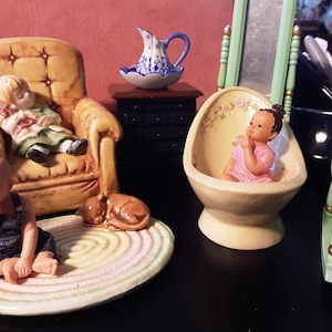 Dollhouse Miniatures, Miscelleanous Pieces