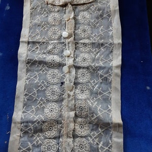 Antique Dress Lace Inset, Neck Lace For Period Costumes