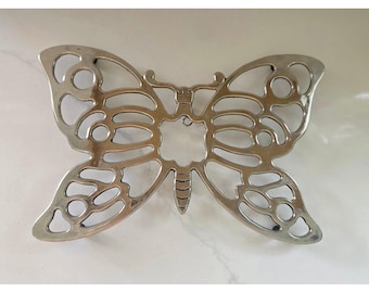 Salvamanteles de mariposa Leonard Silverplate estilo vintage con base para colgar en la pared, fabricado en Italia.