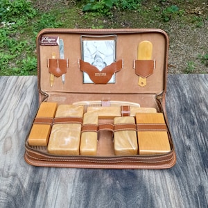Vintage JC Higgins Toiletry Kit - Men&#39;s Toiletry Kit - Grooming Kit - Shaving Kit - Leather Toiletry Kit