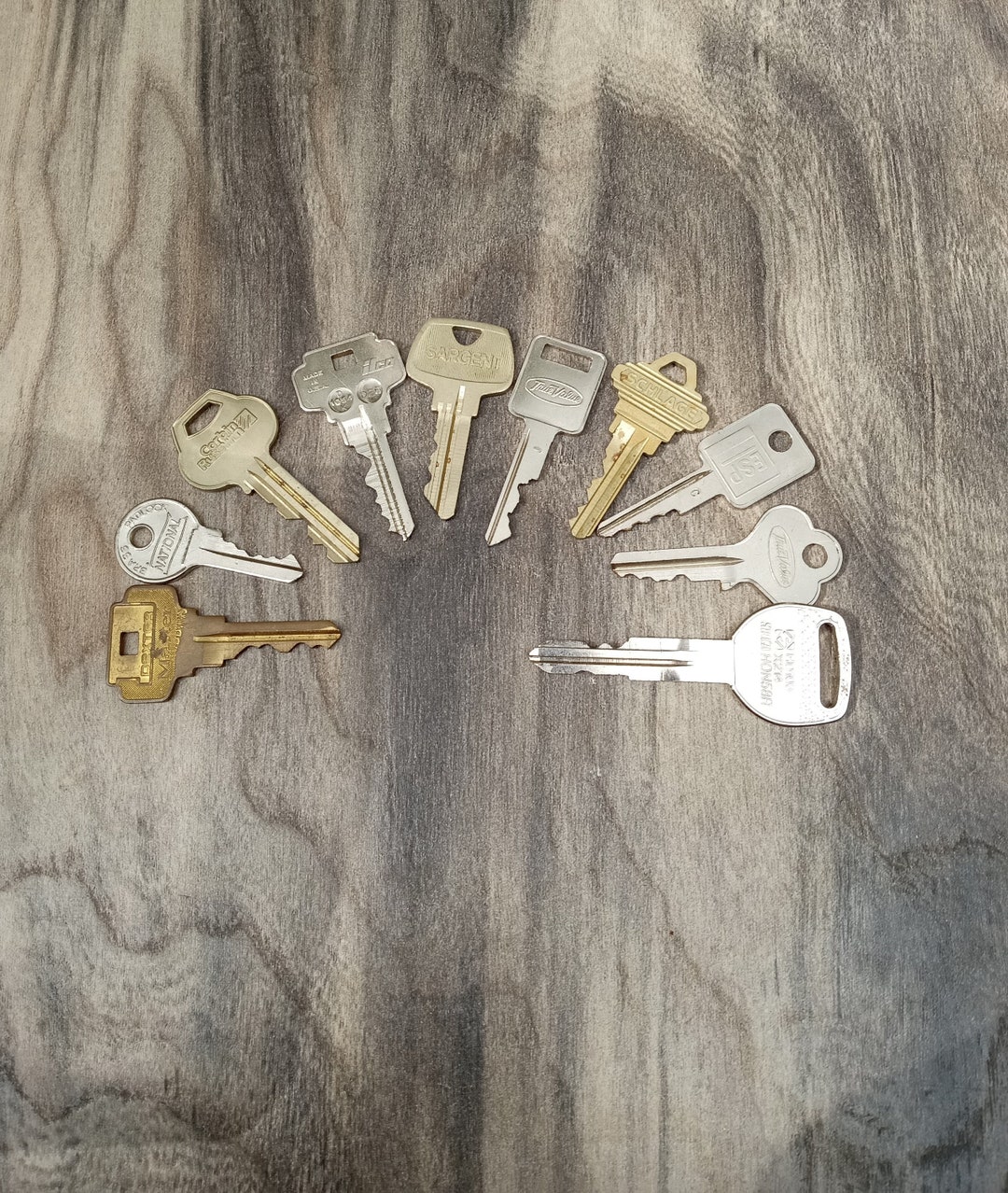 Vintage Assorted Car and House Keys - Set of 10 - Etsy