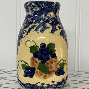 Blue Spongeware Ohio Alpine Pottery Creamer milk bottle