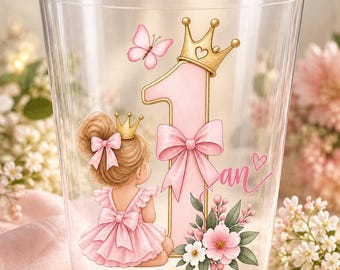 Personalized cups for girls
