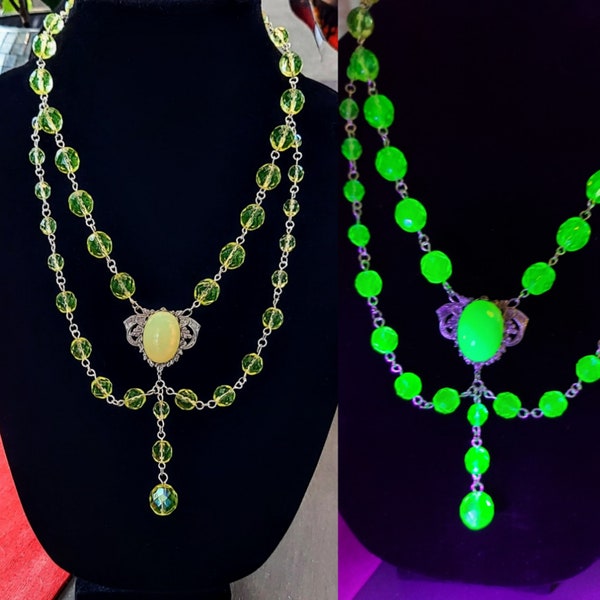 Uranium Glass Glowing Yellow Vintage Vaseline Faceted Fire-Polished Necklace!!!