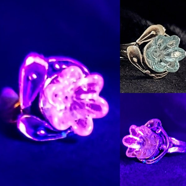 Anello Art Nouveau luminoso con fiore in vetro di uranio (selenio rosa)!!! Vetro della depressione blu