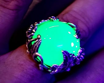 Anello Art Nouveau opaco regolabile in vetro di uranio luminoso!!!