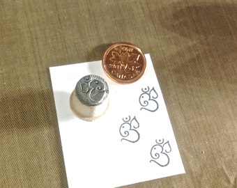 Ganesh Om Rubber Stamp MIX Y006