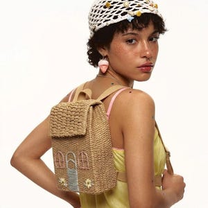 Woven Straw Backpack - Etsy display picture 1